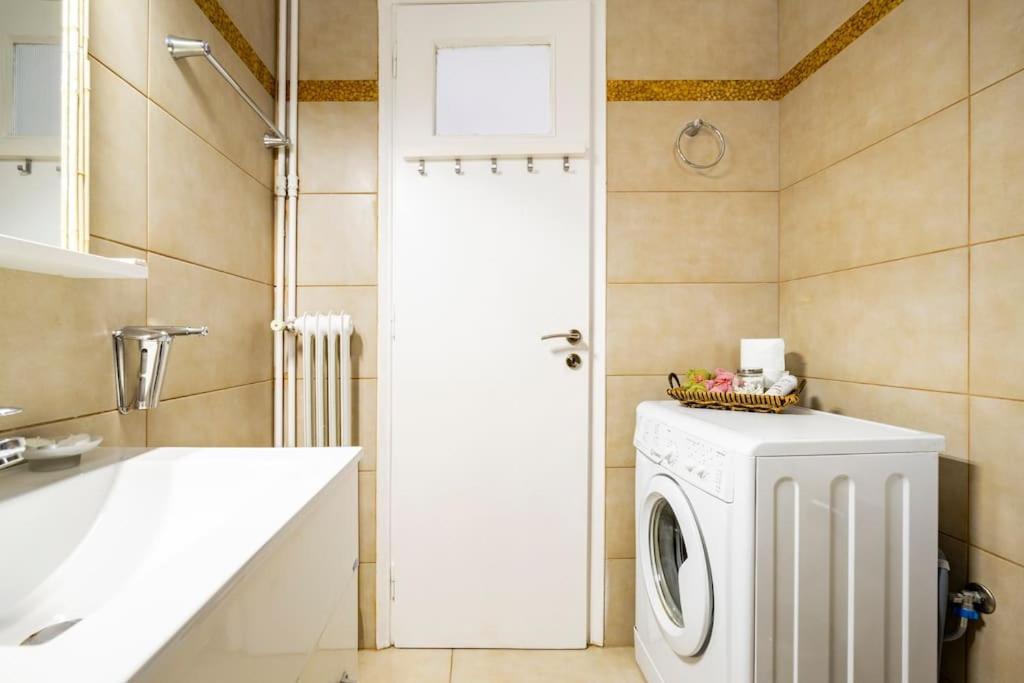 Athens Paradise Cozy 53 Sqm Apartament Near To Metro Zewnętrze zdjęcie